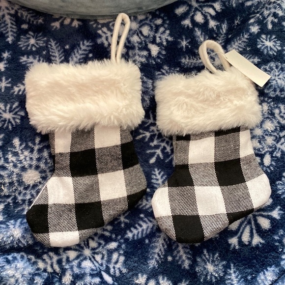 2 NEW BUFFALO CHEK MINI STOCKINGS - Picture 2 of 2